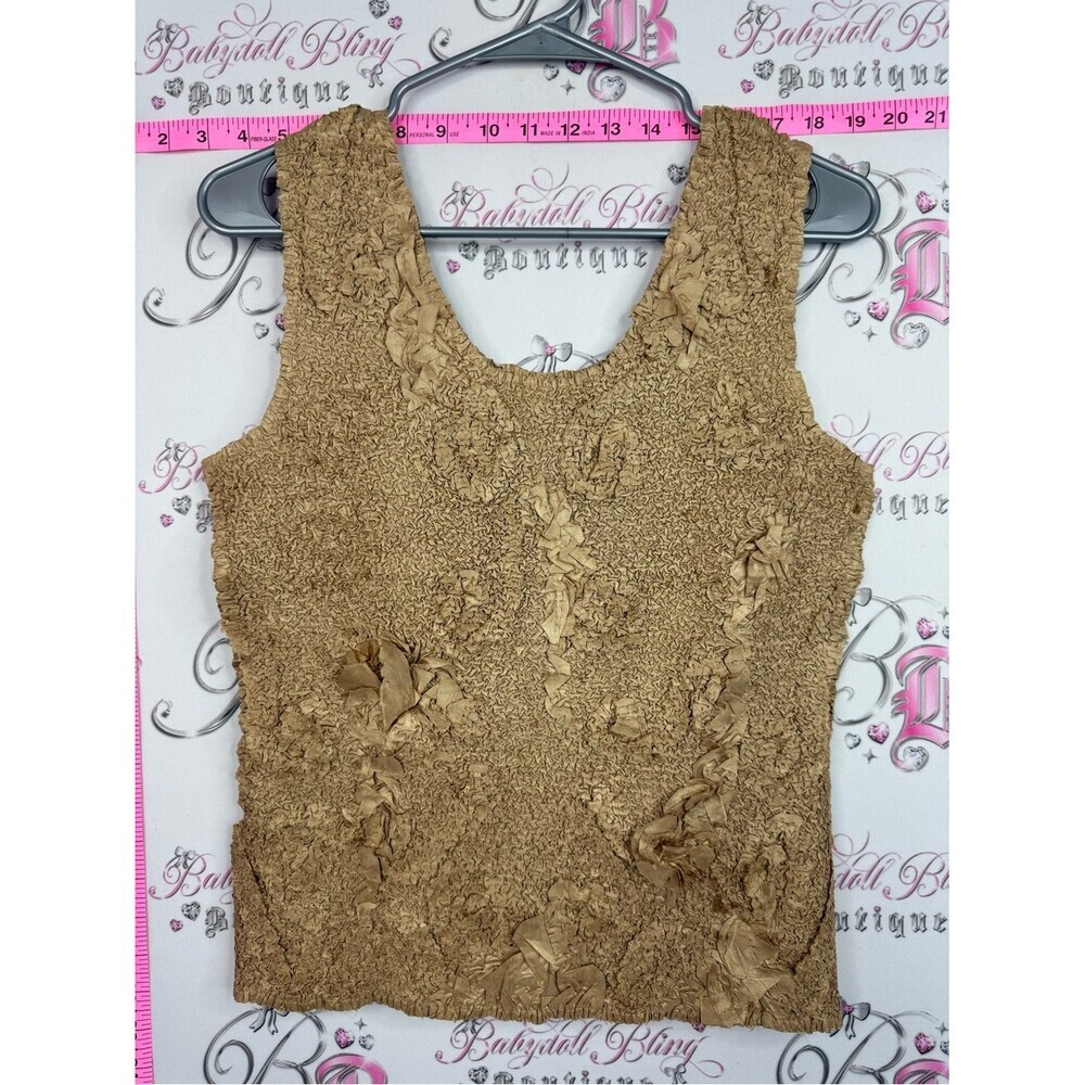Y2K tank top crinkle 3D texture Women’s Tan Textured Ruffle Tank Top